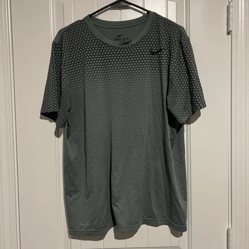 Nike Men's Dark Gray Dri-FIT Tee